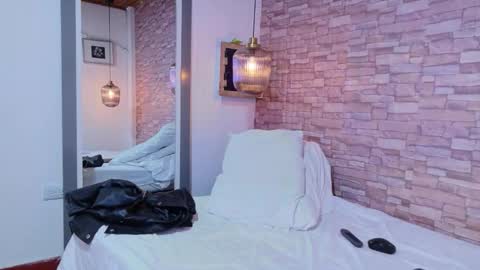 Martina online show from January 19, 2026, 3:49 pm