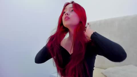 Snapshot of martinaa_garcia chatting on October 24, 2025, 7:54 pm Martina online show from October 24, 2025, 7:54 pm