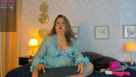 Martina Caicedo online show from June 5, 2026, 10:43 am