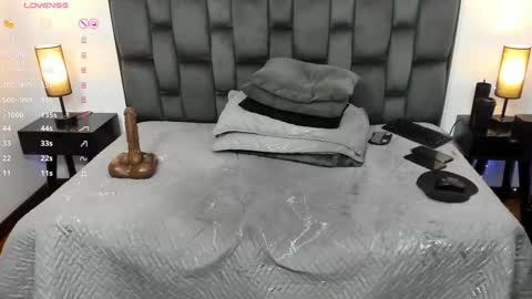 Martina online show from March 9, 2025, 5:33 am