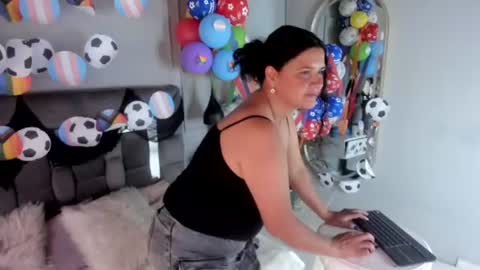 Martina online show from June 25, 2026, 8:13 pm