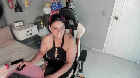 Martina online show from July 10, 2026, 9:39 pm