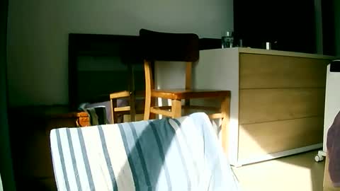 Play with me I obey I promise  online show from February 15, 2026, 1:20 pm