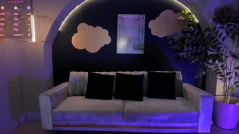 Snapshot of martinnabonnet chatting on December 2, 2024, 1:46 pm Martinna Bonnet online show from December 2, 2024, 1:46 pm