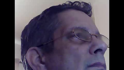 Snapshot of martylv702 chatting on June 3, 2026, 2:25 am marty online show from June 3, 2026, 2:25 am