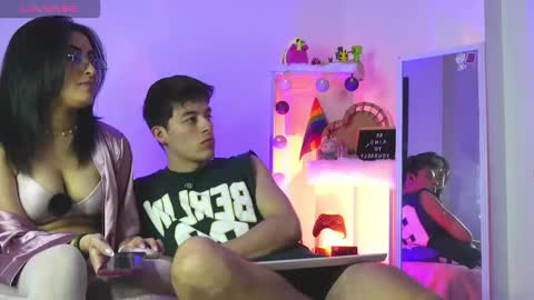 Mary and Andrs online show from September 18, 2025, 3:08 am