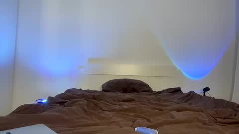 Mary online show from December 23, 2024, 1:18 am