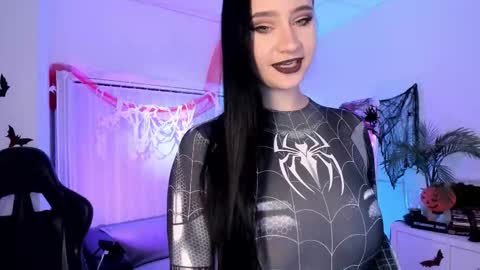 Mary online show from October 30, 2025, 7:32 am