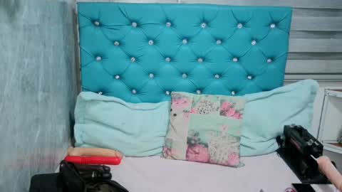  Mary Moon  online show from February 21, 2025, 11:11 am