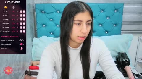  Mary Moon  online show from September 15, 2025, 11:32 am