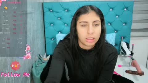  Mary Moon  online show from May 21, 2026, 10:22 am