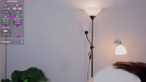 Snapshot of mary_smit chatting on October 28, 2025, 5:15 pm mary online show from October 28, 2025, 5:15 pm