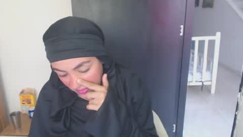 Snapshot of maryam_arabicmilk chatting on December 21, 2024, 7:49 pm maryam_arabicmilk online show from December 21, 2024, 7:49 pm