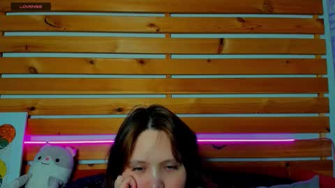 marybryantt online show from February 18, 2026, 7:37 am