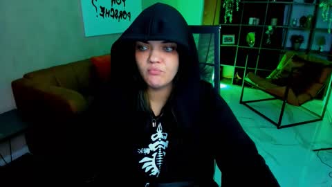 Mary online show from September 11, 2025, 9:04 pm