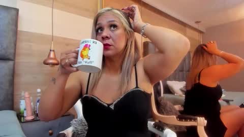 maryhawkey online show from April 2, 2026, 12:47 pm