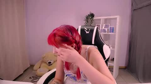 Snapshot of marylanee chatting on October 17, 2025, 4:26 am Mary online show from October 17, 2025, 4:26 am