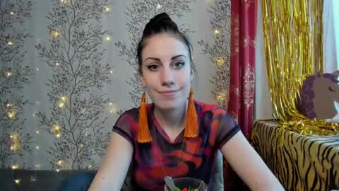 Snapshot of marylou_ chatting on January 20, 2025, 9:03 am Mary Lou online show from January 20, 2025, 9:03 am