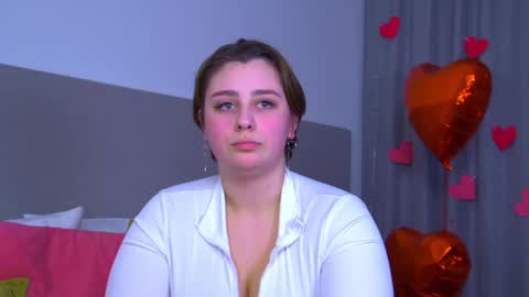 MaryMurrays online show from February 19, 2025, 7:05 pm