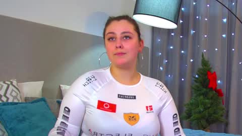 MaryMurrays online show from December 21, 2025, 6:48 pm