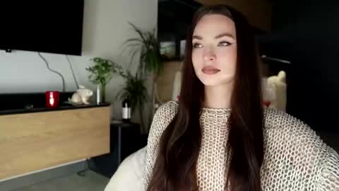 Marina online show from November 28, 2025, 10:29 am