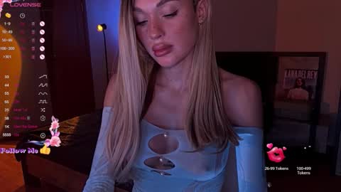 Snapshot of maryrass chatting on November 28, 2025, 8:50 am Mary online show from November 28, 2025, 8:50 am