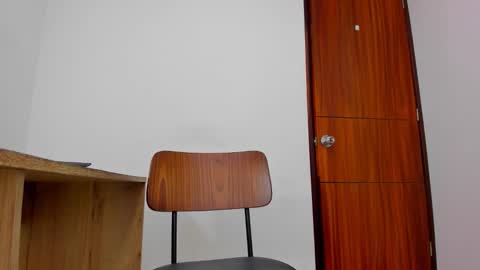 3 online show from April 16, 2026, 7:58 pm