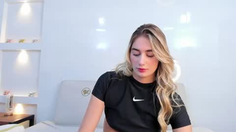 Snapshot of maryy_campbell chatting on July 20, 2026, 7:05 pm maryy campbell online show from July 20, 2026, 7:05 pm