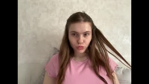 MaryYourr online show from June 3, 2026, 10:07 am