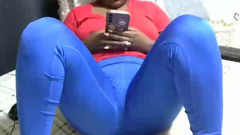 Cate online show from October 24, 2025, 7:32 pm