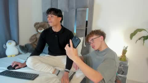 mash_angelo online show from November 8, 2025, 1:50 am