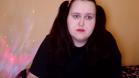 Snapshot of masha_mashenka chatting on April 23, 2026, 5:19 am masha mashenka online show from April 23, 2026, 5:19 am