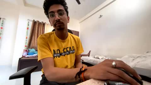 Mask Boy online show from February 13, 2025, 10:12 am