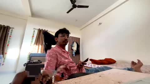 Mask Boy online show from March 2, 2025, 11:29 am