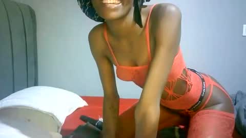 maskgang001 online show from September 20, 2025, 6:03 am