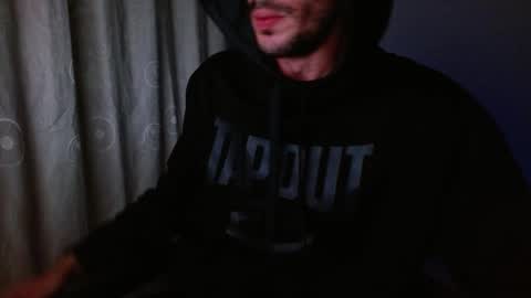 maskguy23 online show from November 6, 2025, 2:34 am