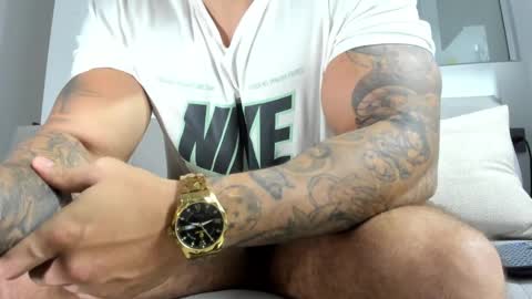 Snapshot of mason_fit chatting on February 28, 2025, 8:39 pm Mason Andre online show from February 28, 2025, 8:39 pm