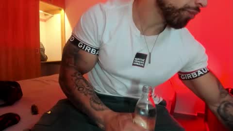 Mason Andre online show from December 5, 2025, 10:13 am