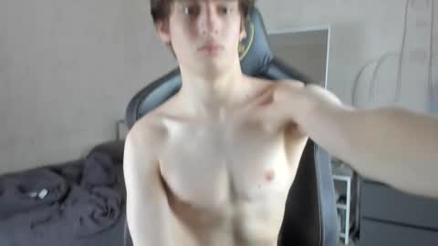 Snapshot of mason_jr chatting on September 23, 2025, 7:17 pm mason_jr online show from September 23, 2025, 7:17 pm