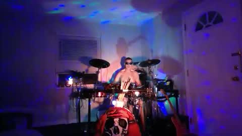 Snapshot of massageartist chatting on November 25, 2025, 4:01 am HappyZending online show from November 25, 2025, 4:01 am