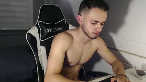 massimo online show from January 11, 2025, 11:13 pm