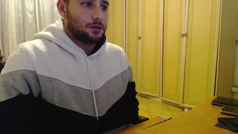 Massu94 online show from November 19, 2025, 3:12 pm