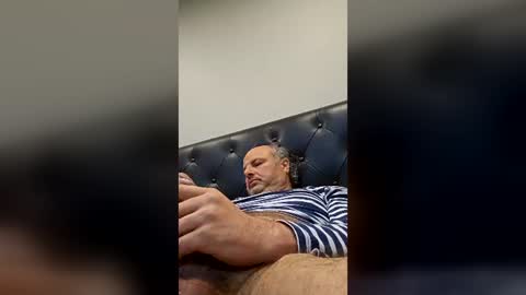 Snapshot of master398 chatting on July 5, 2026, 2:35 pm Erix online show from July 5, 2026, 2:35 pm