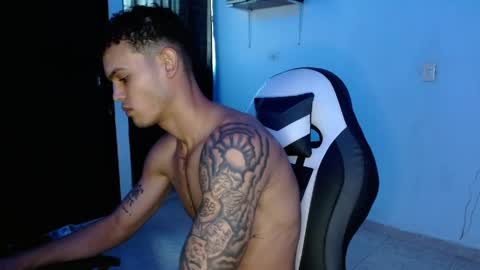 master_black777 online show from April 15, 2026, 11:28 am