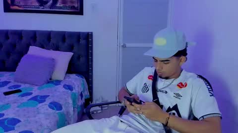 master_boy28 online show from March 10, 2025, 12:40 am