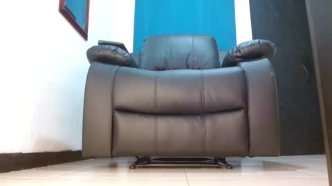 master melo online show from November 8, 2025, 4:51 pm