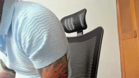 steven  online show from April 17, 2026, 1:58 pm