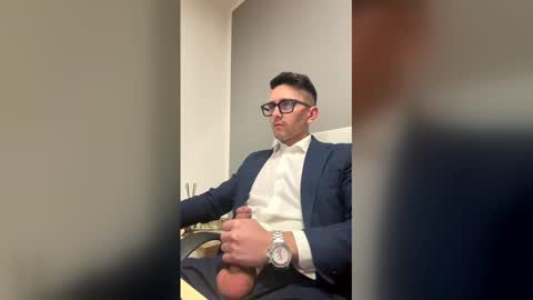 Master Boss online show from April 17, 2026, 11:57 am