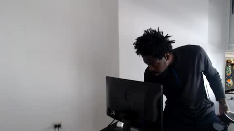 Masterdomfuck online show from March 18, 2026, 5:05 pm