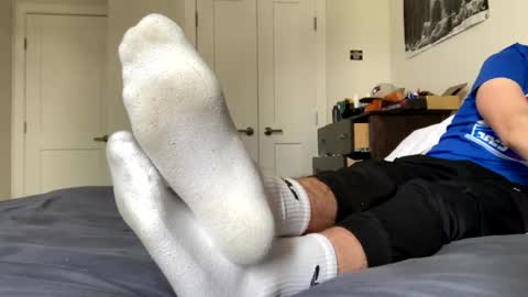 CanuckSoles online show from November 9, 2025, 7:34 pm